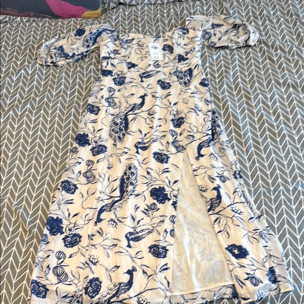 Abercrombie & Fitch Blue and Cream Floral Dress